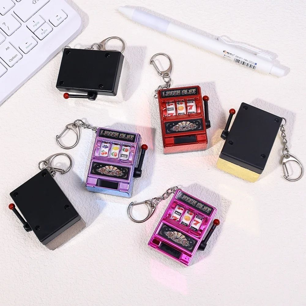 Retro Stress Reliever Keychain - Fruit Slot Machine 评论和价格